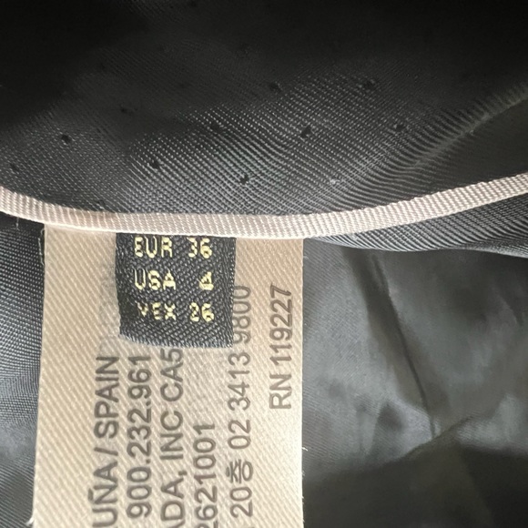 Massimo Dutti Black Front Pockets Wool Blend Blazer Size 4 - Picture 6 of 8